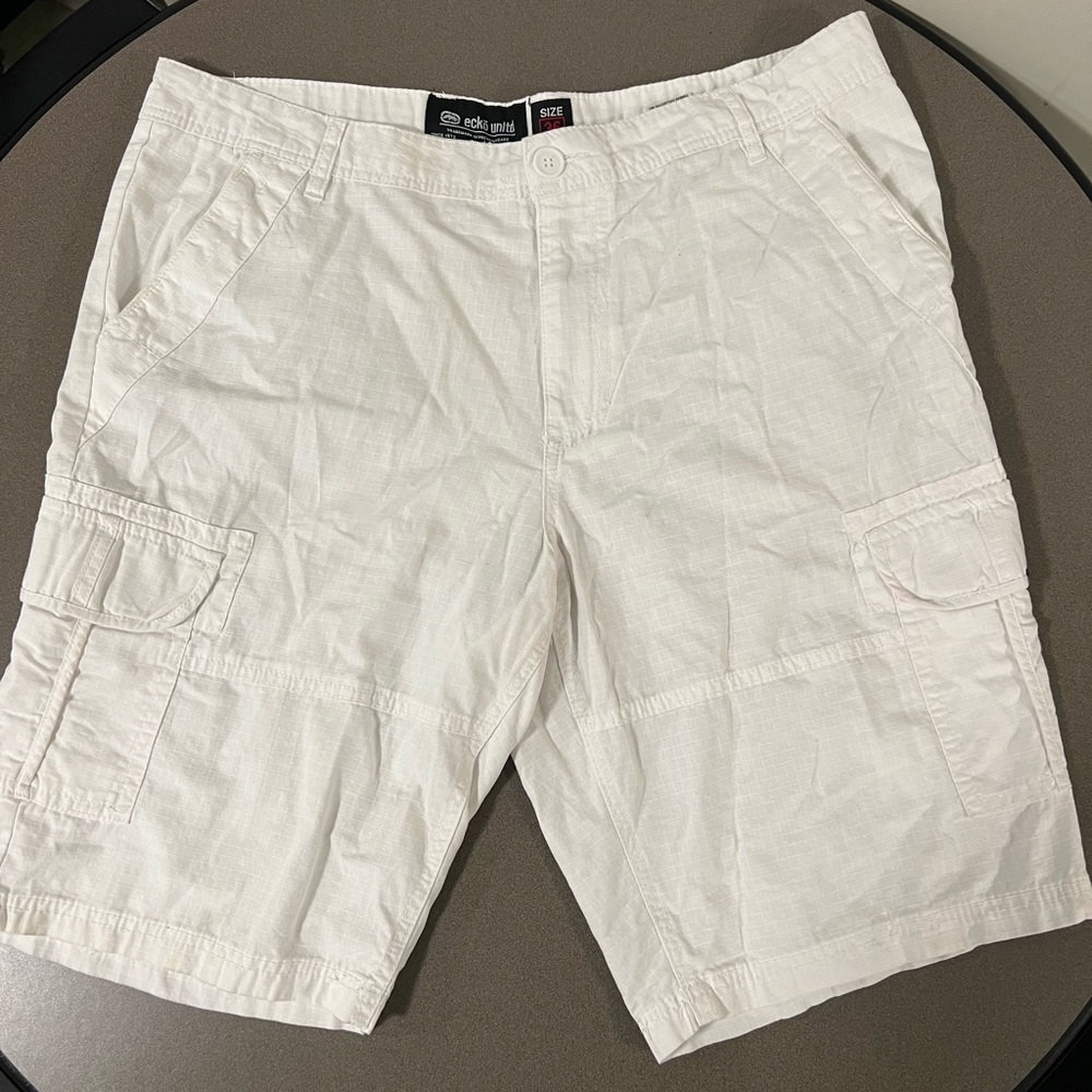 Ecko Unlimited White Shorts Size 36